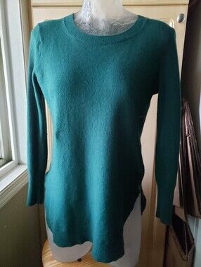 J. Crew Cotton Merino Wool Women’s Scoopneck Sweater in Emrald Green